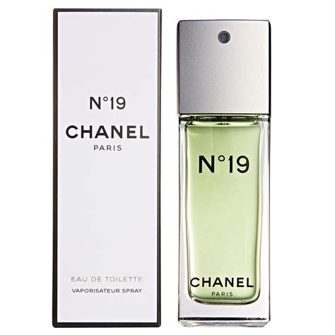 chanel perfume no 19|chanel no 19 perfume price.